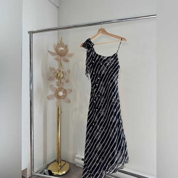 Laundry by Shelli Segal Asymmetrical dress - Picture 4 of 9